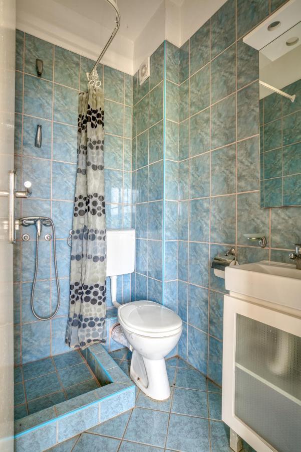 Hostel "Kraljica Snezna " ซูโตมอเร ภายนอก รูปภาพ